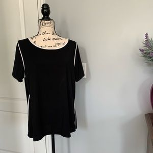 TAHARI Black Tee With White Trim